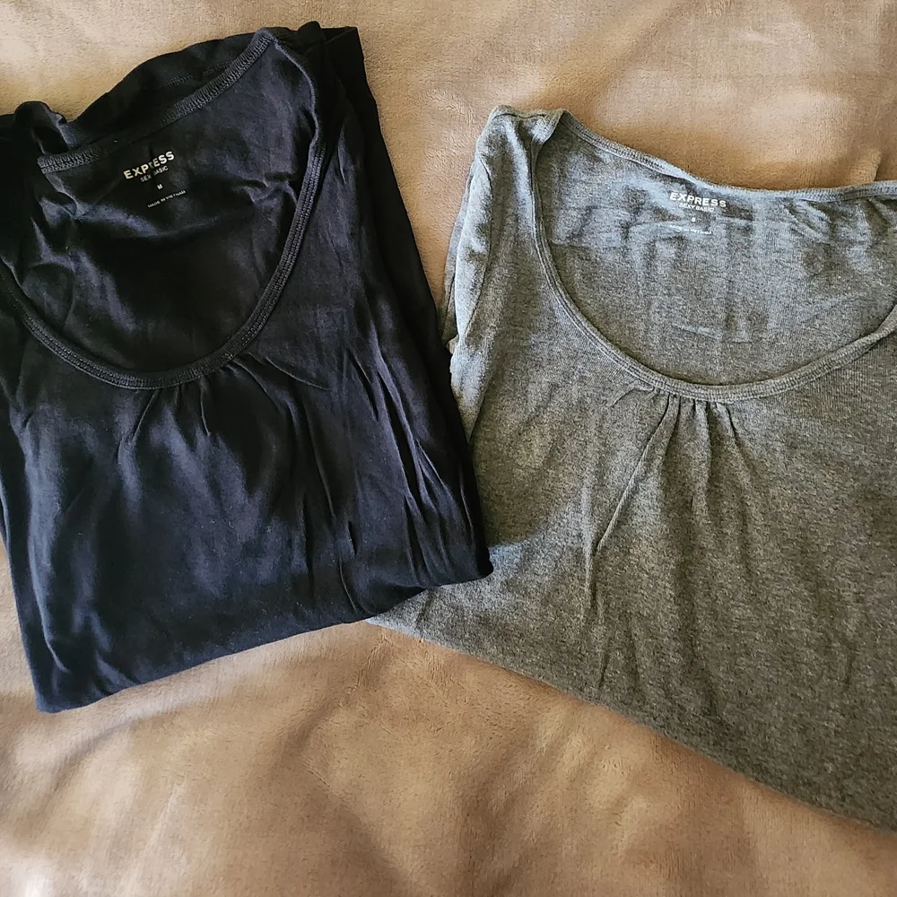 Express Black Basic Top - Picture 1 of 3